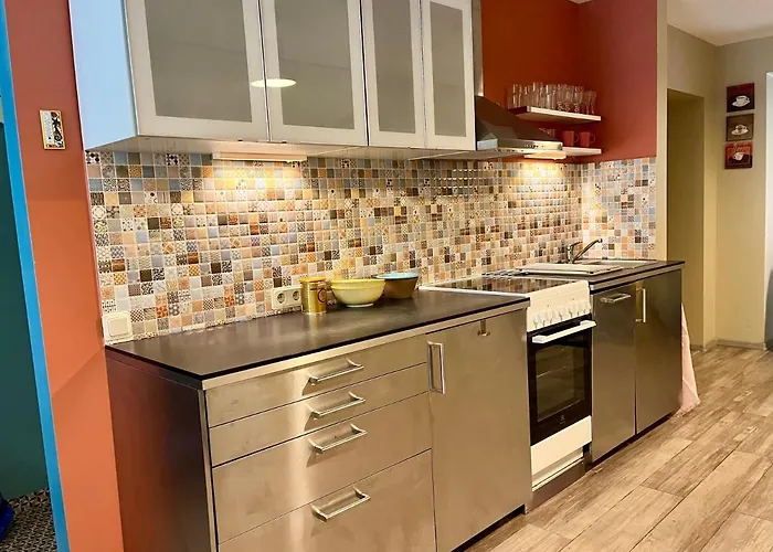 Cozy Vibes Like It Is Quiet With Three Bedrooms