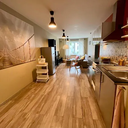 Apartment Cozy Vibes Like It Is Quiet With Three Bedrooms