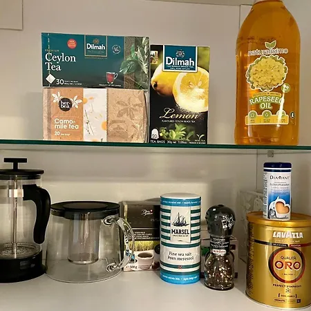 Apartment Cozy Vibes Like It Is Quiet With Three Bedrooms