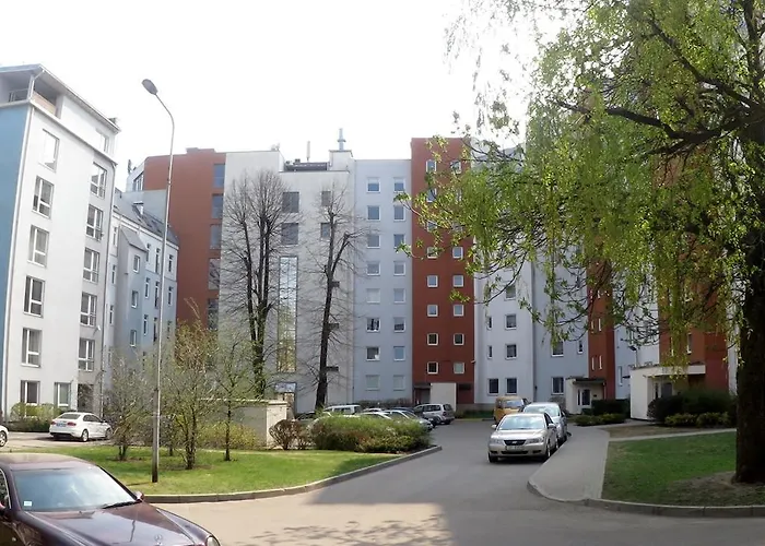 Cozy Vibes Like It Is Quiet With Three Bedrooms Dzīvoklis Riga